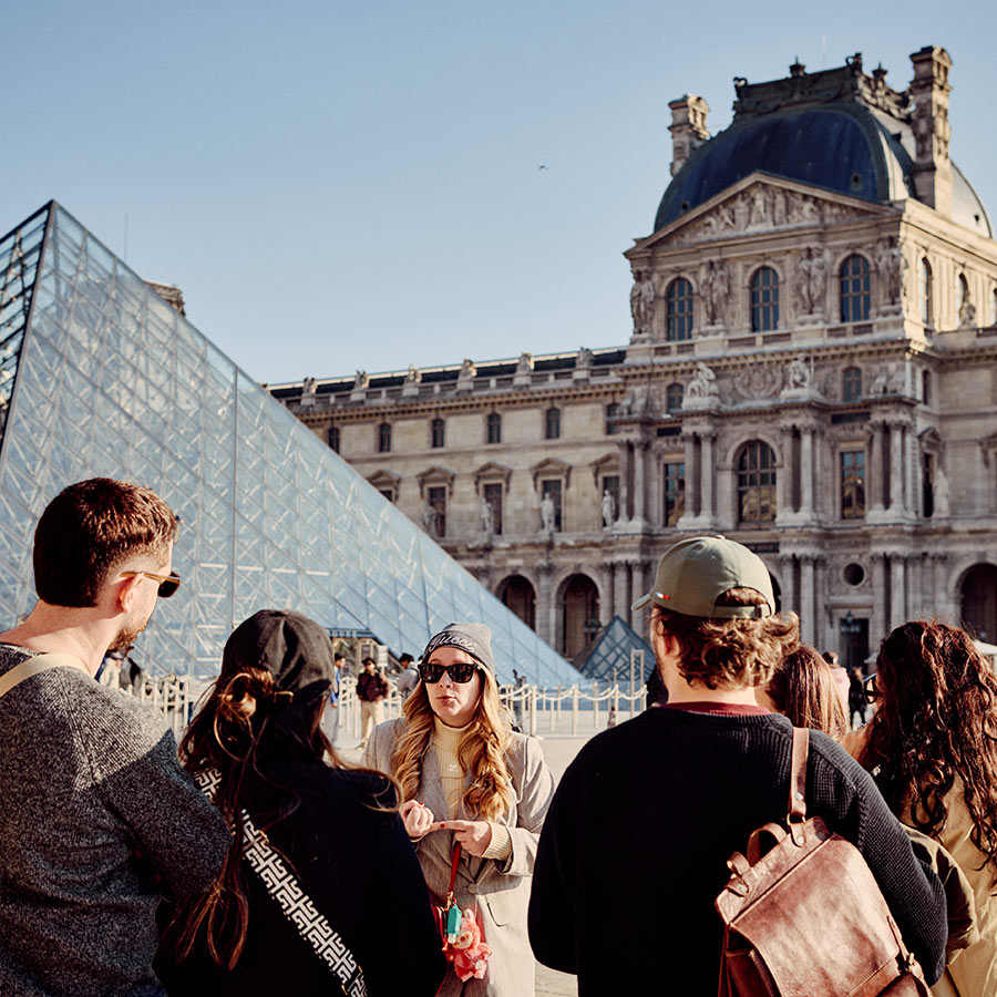 Tours en París en español privados y semi privados.