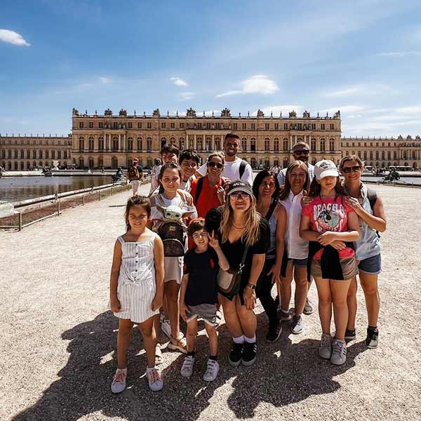 Tour privado a Versalles con visita guiada por los jardines.