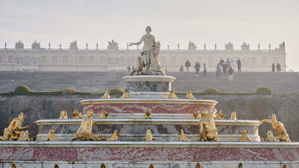 Tours en París: recorrer los jardines de Versalles.